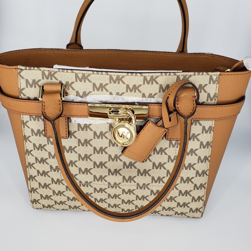Michael Kors Hamilton Traveler